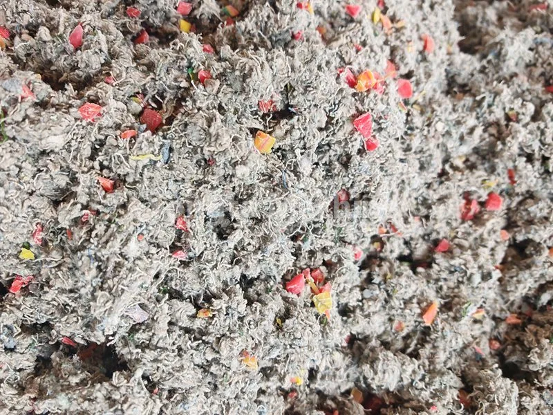 Athchúrsáil Éadaí Dramhaíola agus Meaisín Ilchodach Plaisteacha